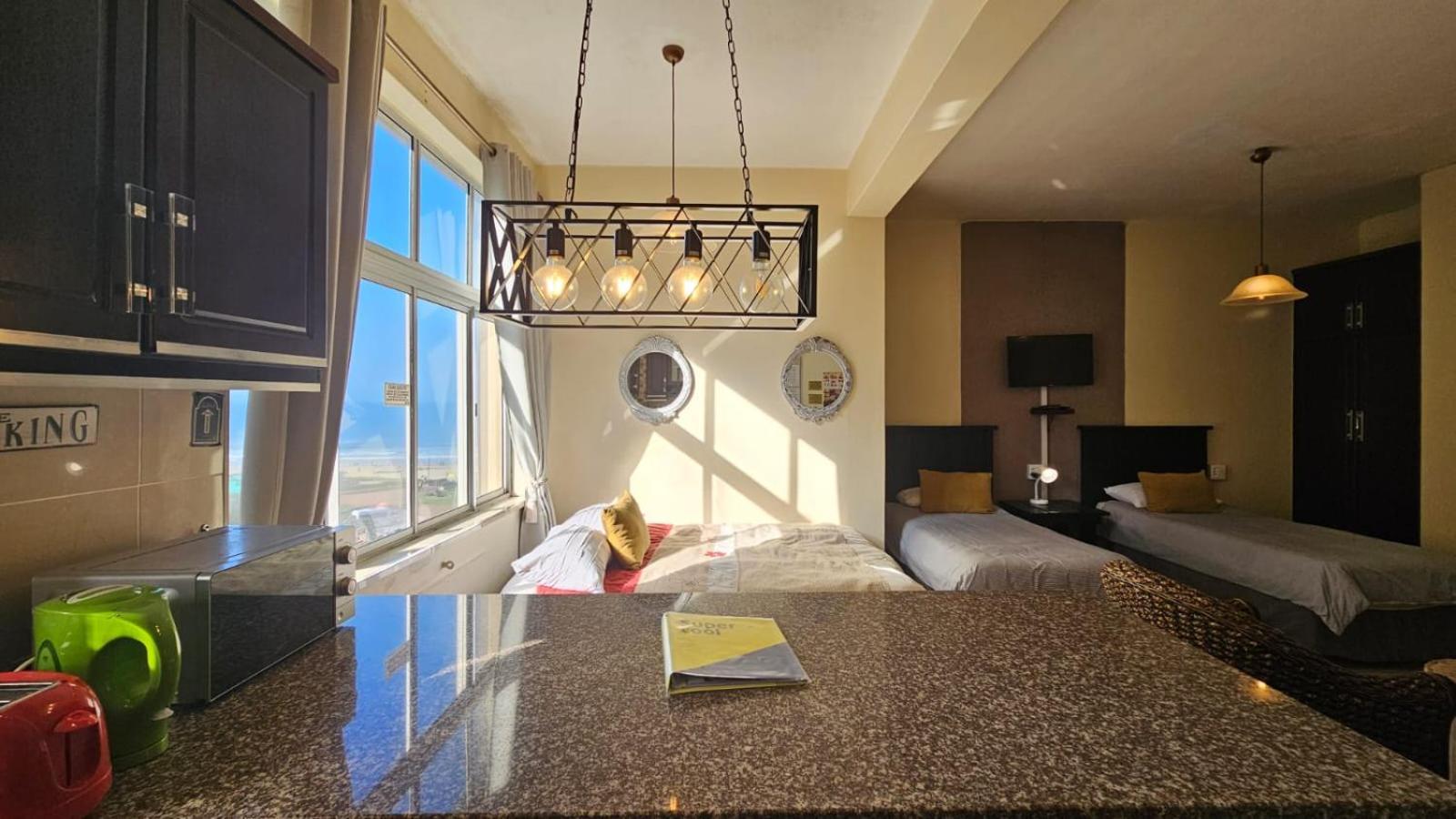 Marlborough Durban Beachfront South Beach Holiday Apartments Marine Parade Екстер'єр фото